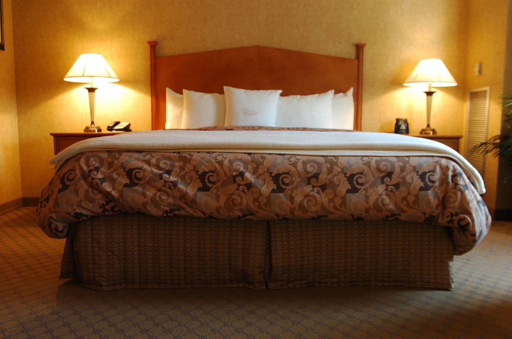 โฮมวูด สวีท บาย ฮิลตัน ฟิลาเดลเฟีย ซิตี้อะเวนิว Hotel ภายนอก รูปภาพ